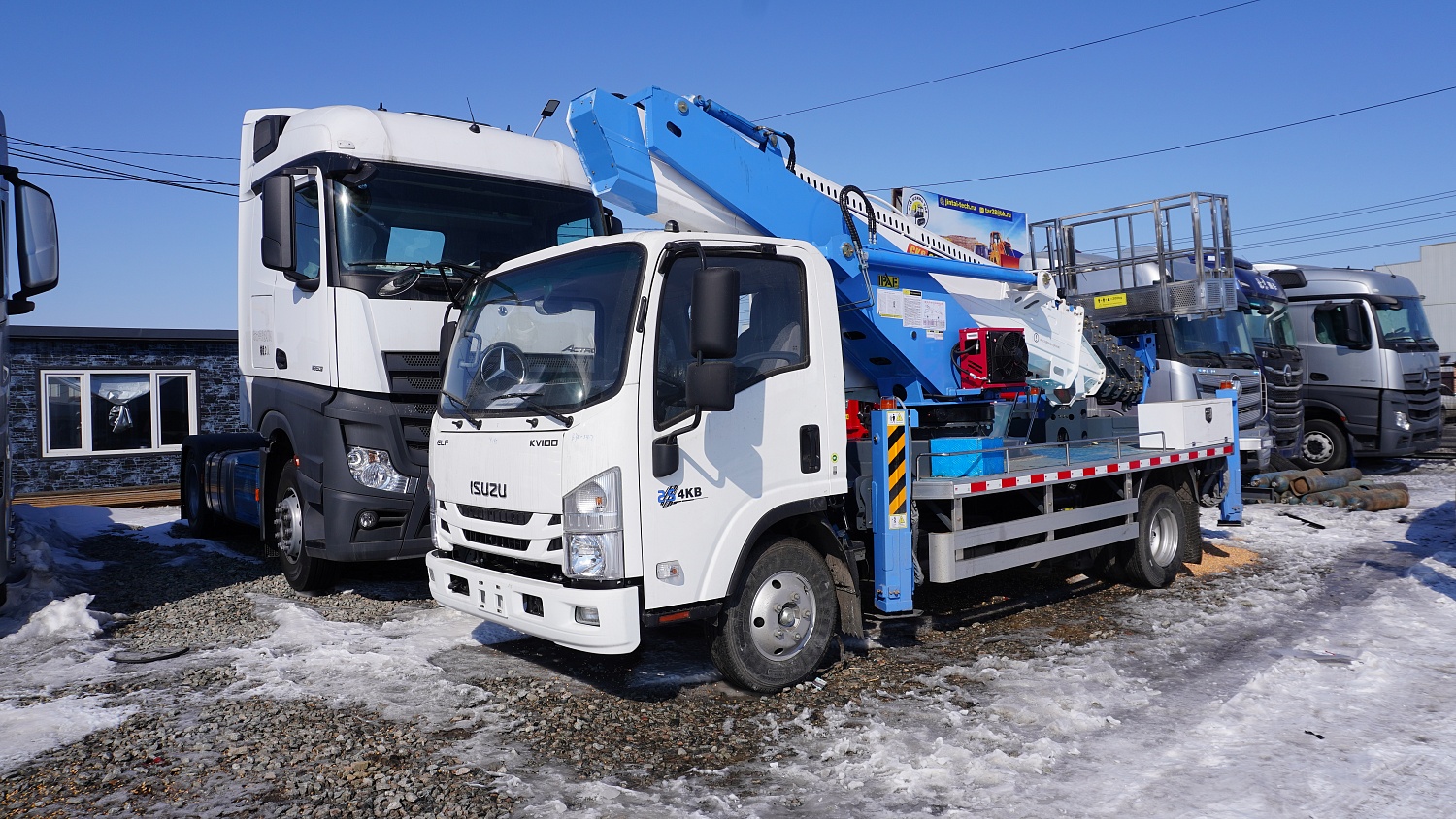 Автовышка Isuzu ELF KV100 30 метров